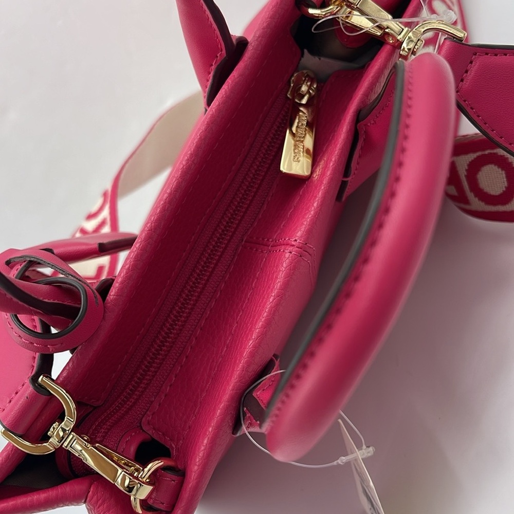 MICHAEL KORS
Mirella Small Pebbled Leather Crossbody Bag Tote 
Electric Pink - Picture 11 of 16
